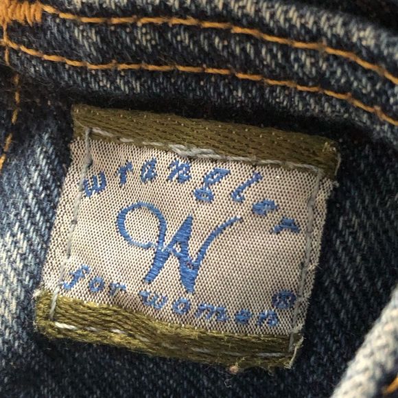 Wrangler for women straight leg mom jeans 10 x 29/med wash/12 in rise/7 in zip - Picture 10 of 14